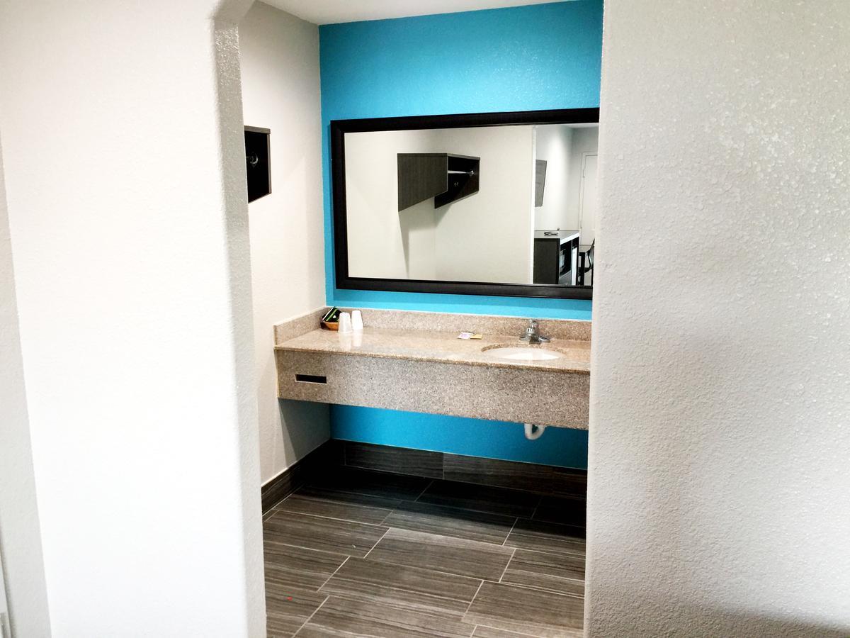 Americas Best Value Inn&Suites Mont Belvieu Houston Eldon Extérieur photo